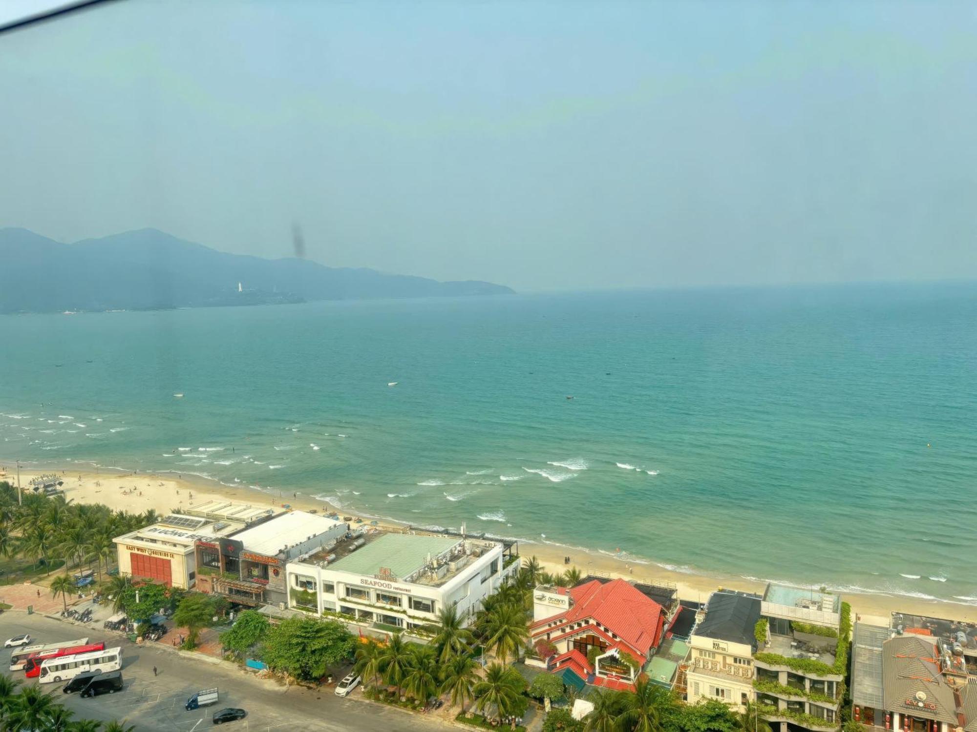 Canvas Danang Beach Hotel Eksteriør bilde